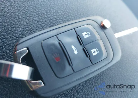 2013 Chevrolet Malibu 1Lt из США, поврежденный, VIN 1G11C5SA2DF327591